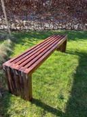 Moderne Gartenbänke