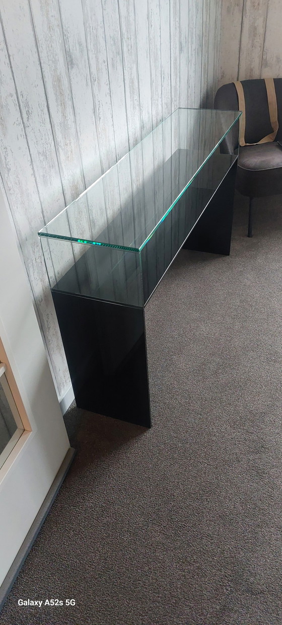 Image 1 of Beistelltisch Design Helderr