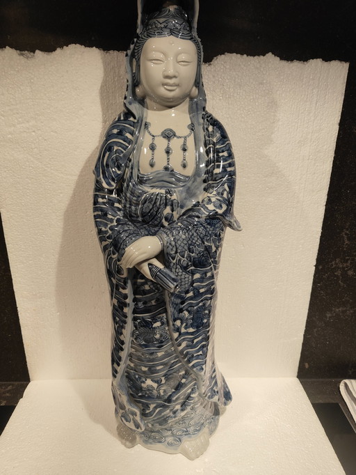 Japanisches Porzellan Guan Yin. Taisho-Periode (1912-1926) 1912 - 1926