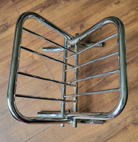 Image 1 of Rohrrahmen Bauhaus-Stil Magazin Rack aus den 60er / 70er Jahren.