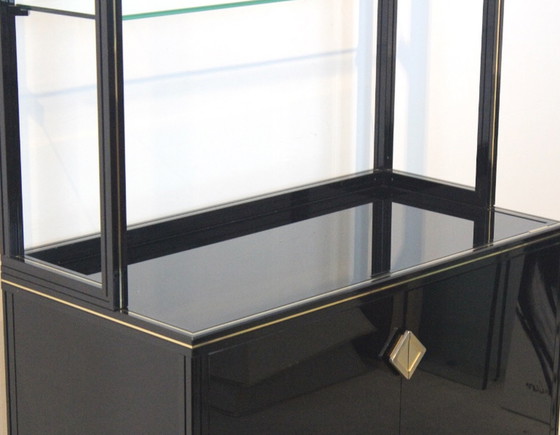 Image 1 of Pierre Vandel Paris Schwarz lackiert Französisch Kabinett mit Regal Display
