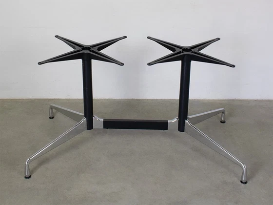 Image 1 of Vitra Segmentiertes Tischgestell Design Charles Eames