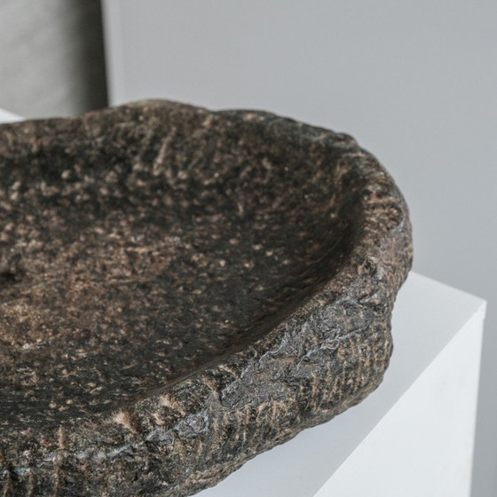 Image 1 of Antikes Tablett aus primitivem Stein, Belgien 1930