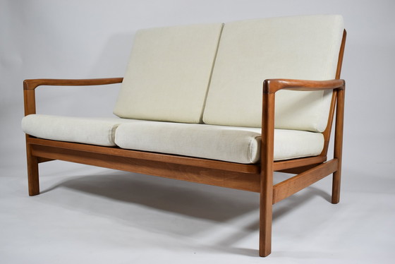 Image 1 of Skandinavisches Zweisitzer-Sofa, Cremefarbener Stoff