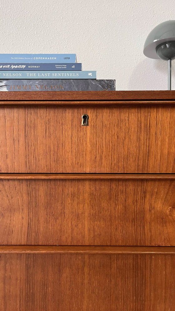 Image 1 of Dänische Kommode aus Teakholz