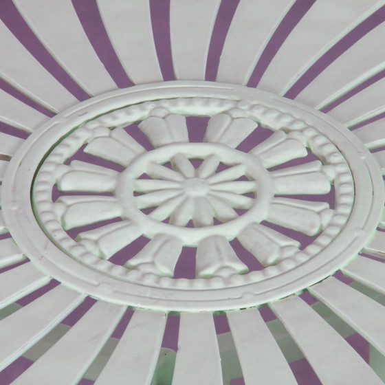 Image 1 of Runder Gartentisch aus Metall, 1990