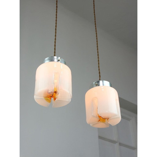 Paar vintage Chrom und Glas Pendelleuchten