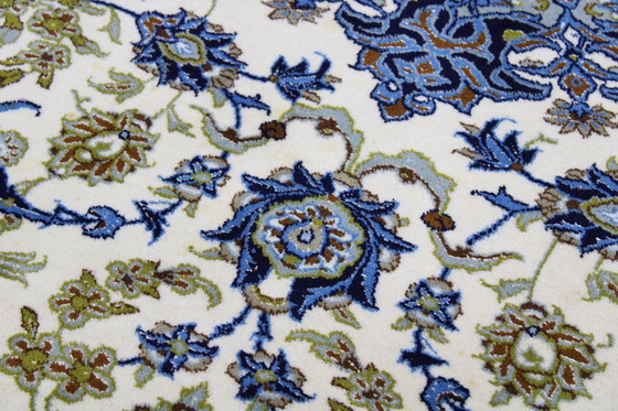 Image 1 of Original Isfahan Sehr Feiner Perserteppich Mit Seide Kette 433 X 252 Cm  