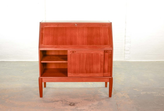 Image 1 of Mittelalterlicher dänischer Teak-Büroschrank von H.W. Klein für Bramin