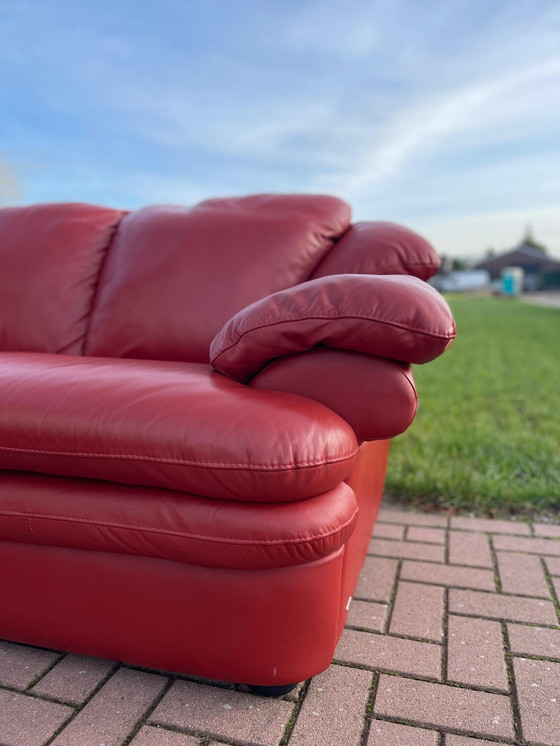 Image 1 of Schönes Natuzzi Rotes Leder Ecksofa mit Ottomane