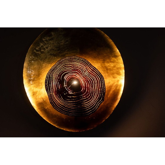 Image 1 of Paar Vintage-Wandlampen "Martincourt" aus Holzspitze und patiniertem Messing