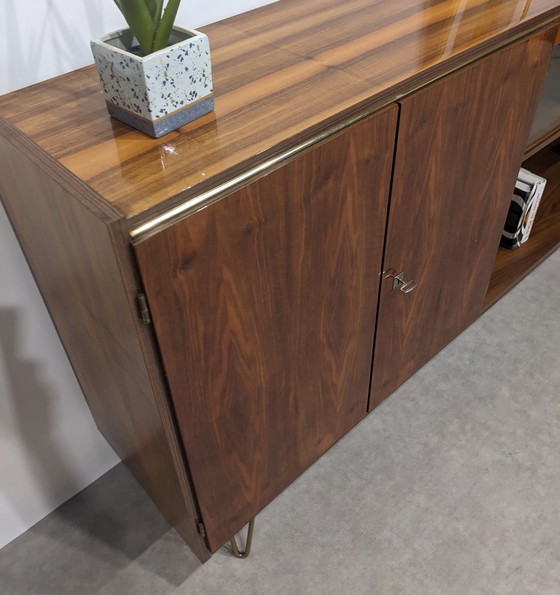 Image 1 of Sideboard aus lackiertem Wurzelnussbaum