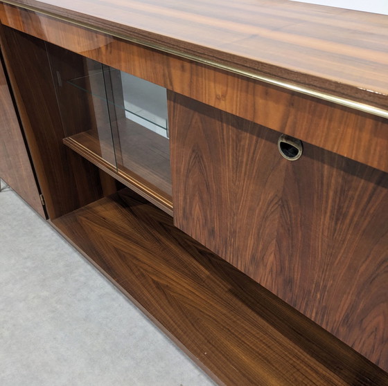 Image 1 of Sideboard aus lackiertem Wurzelnussbaum