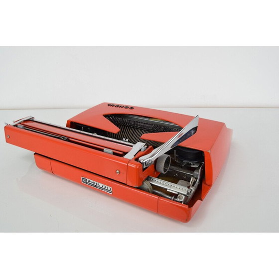 Image 1 of Alte Schreibmaschine "Consul" aus Metall und Kunststoff, Tschechoslowakei 1960