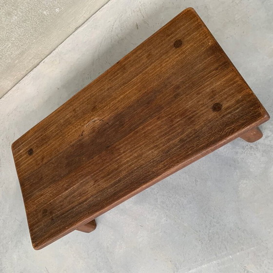 Image 1 of Brutalistischer Couchtisch aus Eiche, Belgien 1970