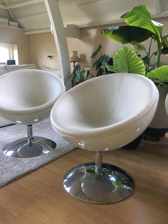 Image 1 of Verner Panton inspirierte Egg Chairs