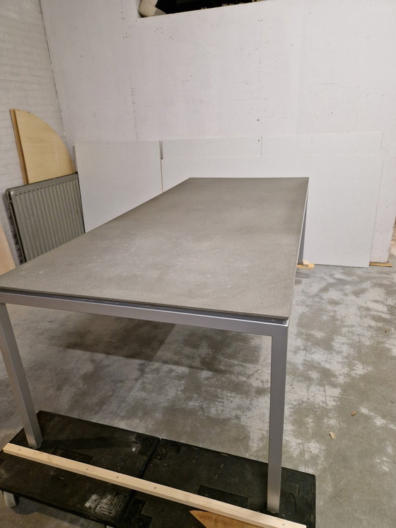 Image 1 of Metaform S40 Tisch Pietra Serena