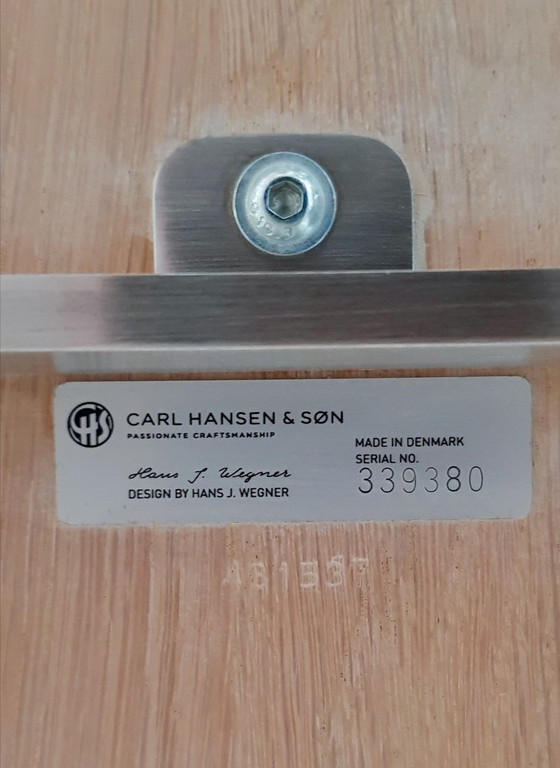 Image 1 of Carl Hansen Esstisch + Stühle (Ch388 + Ch24)