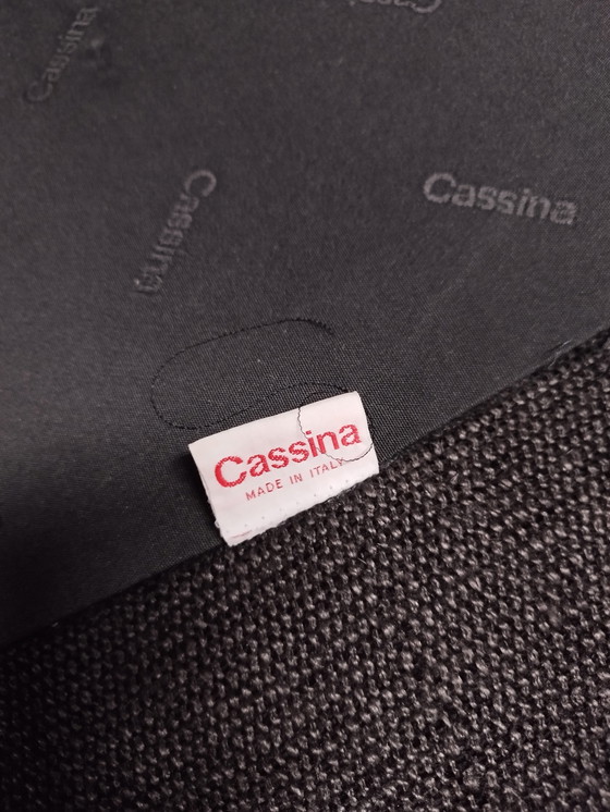 Image 1 of Cassina Maralunga Bank