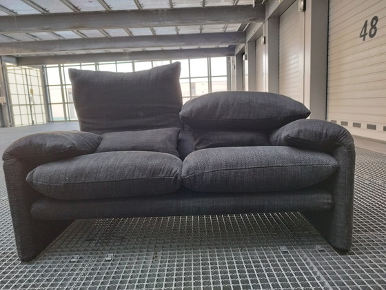 Image 1 of Cassina Maralunga Bank