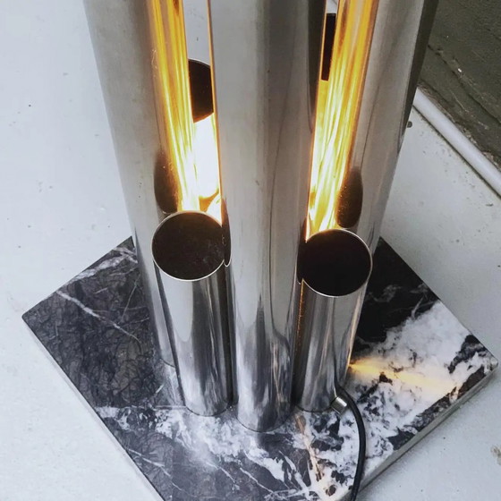 Image 1 of Skulpturale italienische Vintage Lampe