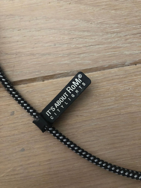 Image 1 of Es geht um Romi - Belfast - Stehlampe