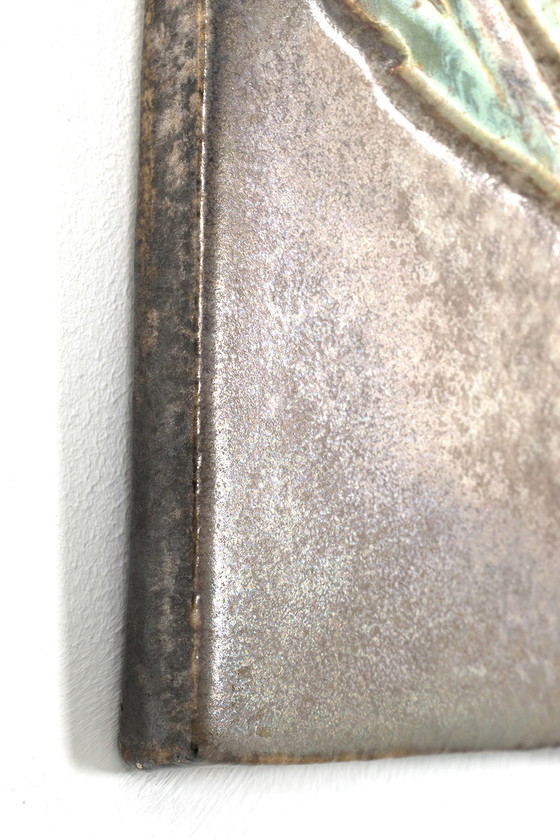 Image 1 of Wandteller aus Majolika-Amaryllis