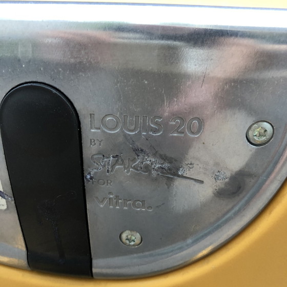 Image 1 of 1x Vitra Louis, Philippe Starck - Stoel