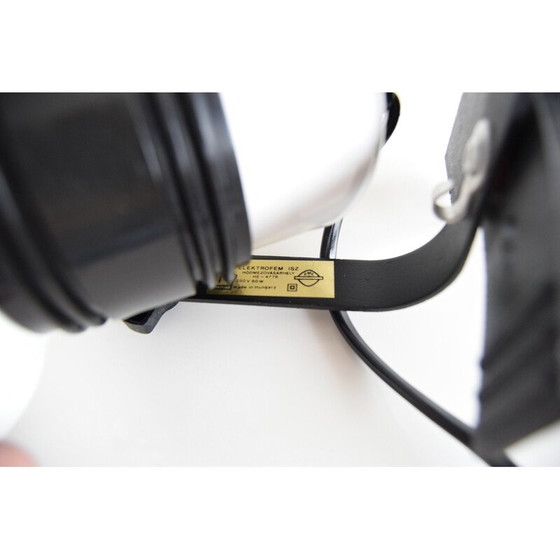 Image 1 of Vintage Wandlampe aus lackiertem Metall und Kunststoff, Ungarn 1970