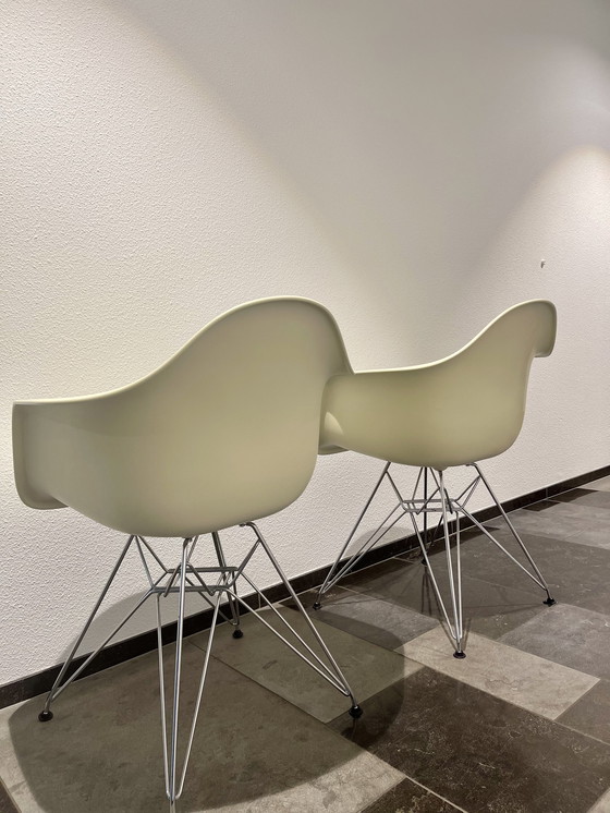 Image 1 of 2X Vitra Eames Dar Arm Chair