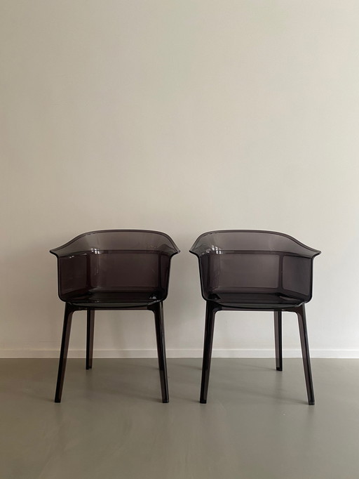 Set mit 2 Stühlen von Kartell