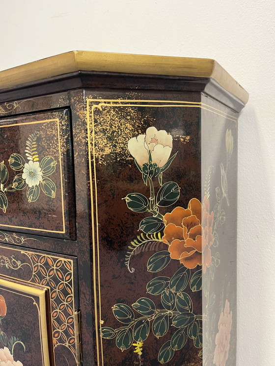 Image 1 of Chinesisches Kabinett