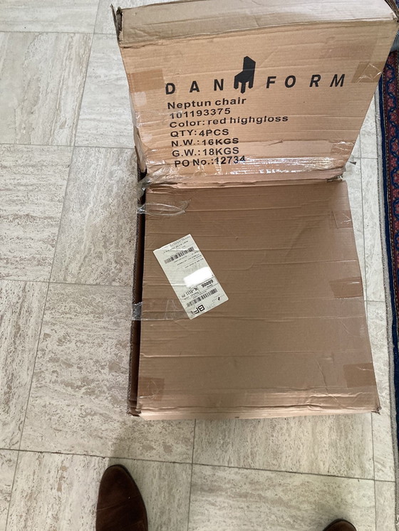 Image 1 of 11x Dan-Form Neptun Stuhl