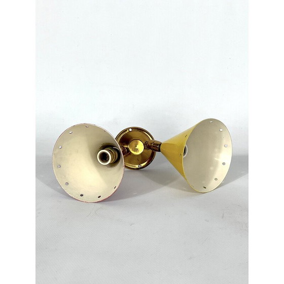 Image 1 of Italienische Doppelkegel-Wandlampe aus Messing, 1950er Jahre