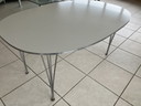 Fritz Hansen Superellipse Esstisch