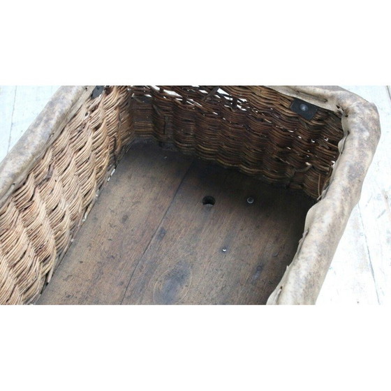 Image 1 of Vintage British Militär gov gestempelt "Crown E.R 1952" Korbkasten