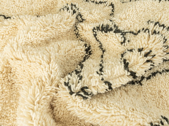 Image 1 of Berber-Teppich mit traditionellen Linien