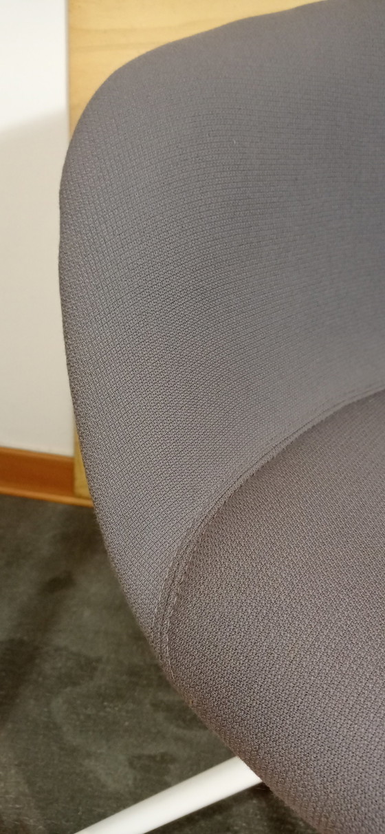 Image 1 of ARPER Duna 02 Sessel auf Rollen aus hellgrauer Kvard- Wolle von Studio LAM