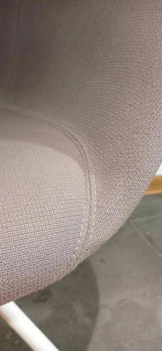 Image 1 of ARPER Duna 02 Sessel auf Rollen aus hellgrauer Kvard- Wolle von Studio LAM