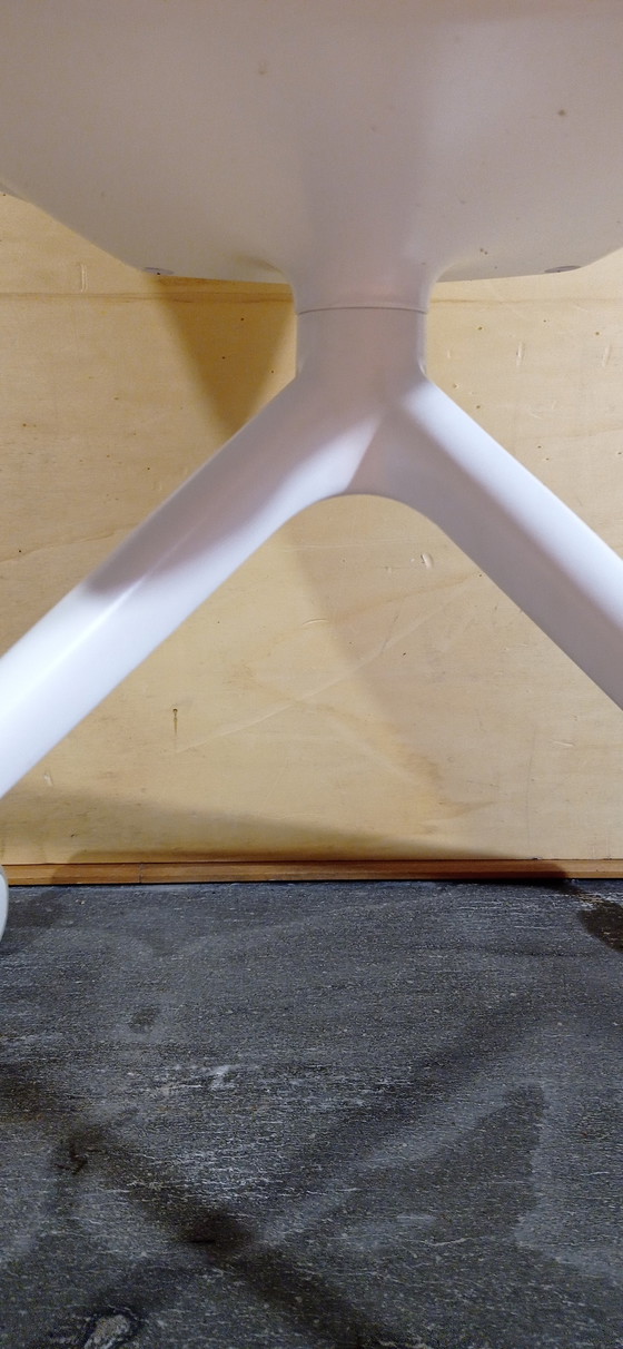 Image 1 of ARPER Duna 02 Sessel auf Rollen aus hellgrauer Kvard- Wolle von Studio LAM