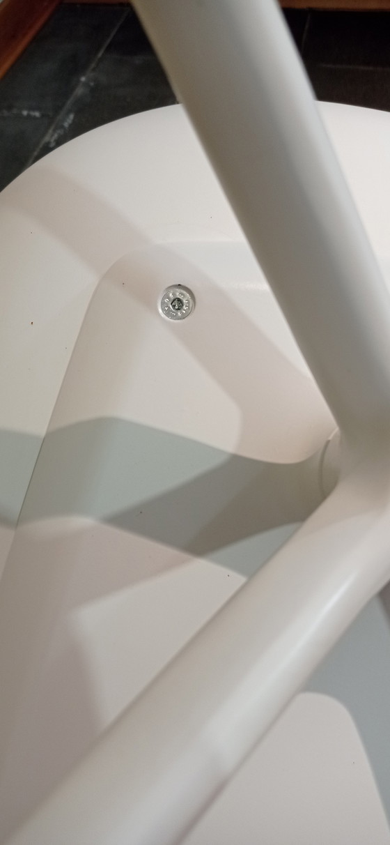 Image 1 of ARPER Duna 02 Sessel auf Rollen aus hellgrauer Kvard- Wolle von Studio LAM