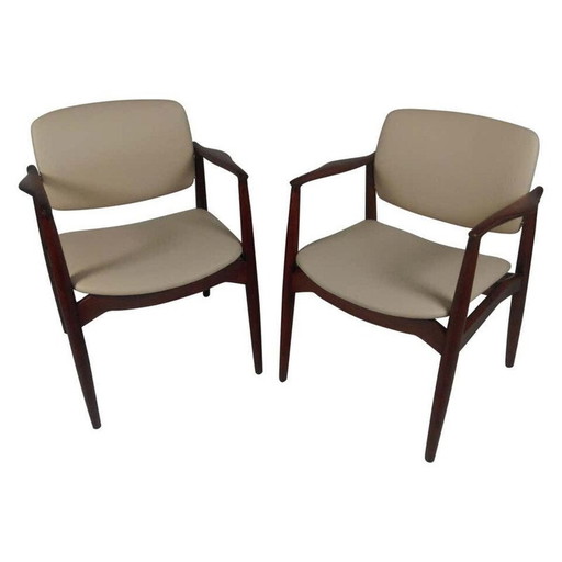 Ein Paar alte Kapitänsstühle Modell 67 aus Teakholz, gepolstert von Erik Buch für Ørum Møbelfabrik, 1960