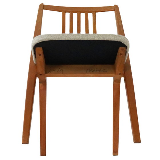 Image 1 of 4 schwedische Esszimmerstühle „Hakafot“.