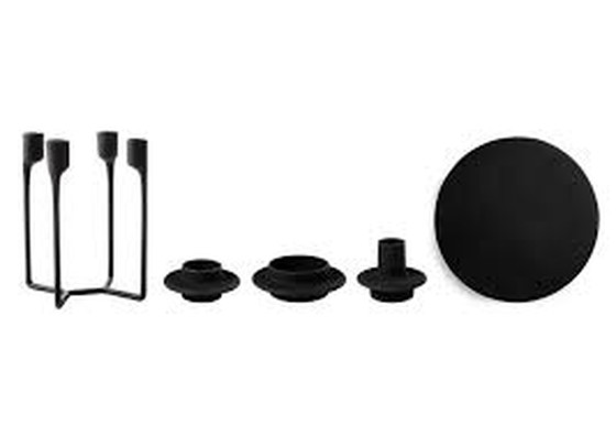 Image 1 of Normann Copenhagen Kerzenhalter zu Hause