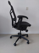 Herman Miller Mirra Bürostuhl