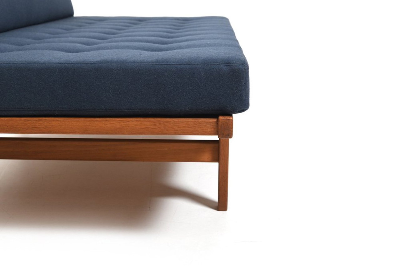 Volther daybed discount