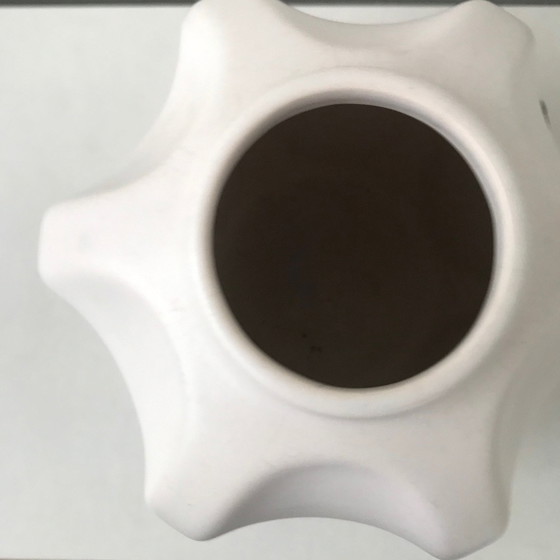 Image 1 of Vase Flora Keramik Weiß 40er/50er Jahre