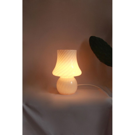 Image 1 of Vintage Gardenia Swirl Muranoglas Pilzlampe, Italien 1970er