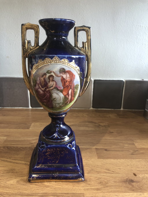 Alte britische Vase