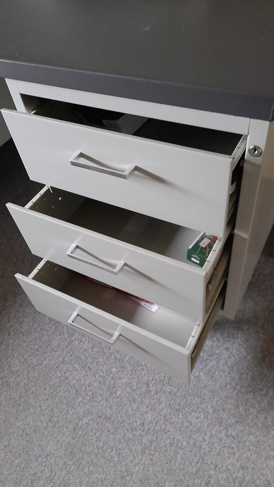 Image 1 of Gispen AR Cordemeyer Schreibtisch